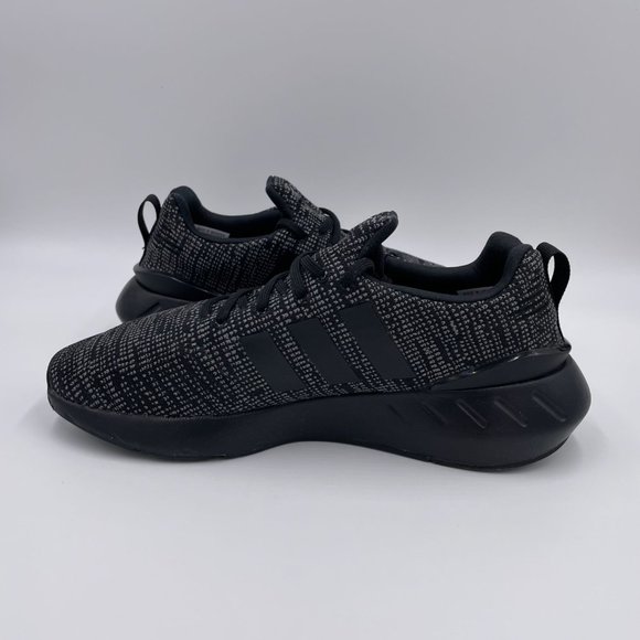 adidas Swift Run 22 Black / Grey Womens Shoes - Picture 2 of 8